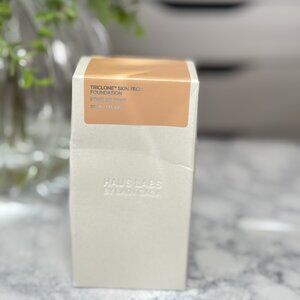 Haus Labs Triclone Skin Tech Foundation - 160 Light Neutral